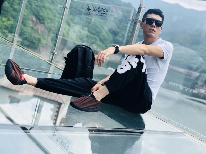 庄周梦蝶的第一张照片--本溪蓝颜知己交友网